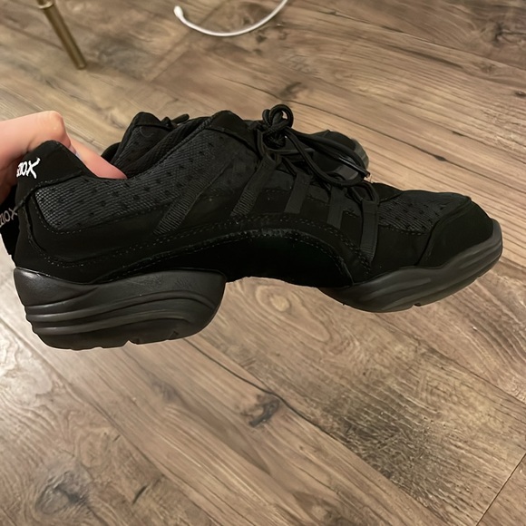 Capezio Hip Hop Dance Shoes ๐๐ฝ - Picture 4 of 7